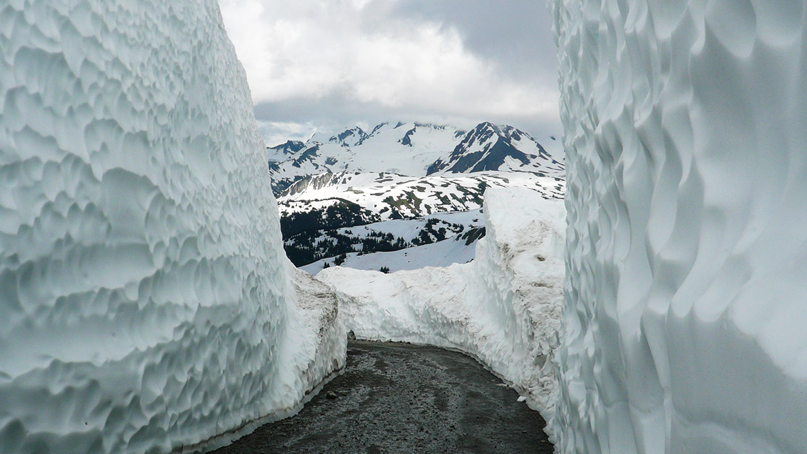 Whistler Mountain Ice Walls on Mathews' Traverse